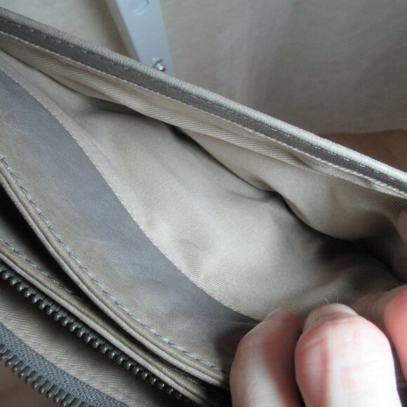 Lucky Brand Leather Crossbody Purse - Picture 11 of 15